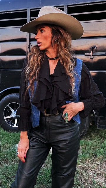 Vintage Stonebridge Denim Vest – Western Concho Button | Medium