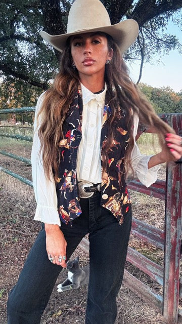 Vintage LATTE Western Rodeo Print Vest – 80s Statement Cowgirl Style | Medium