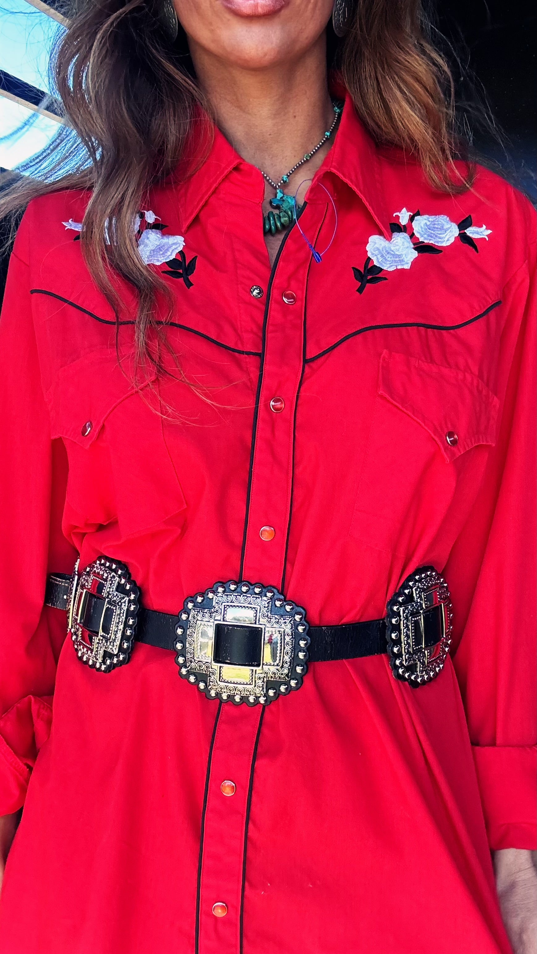 Vintage ELY Diamond Western Snap Shirt Dress – Red w/ White Rose Embroidery | Mens Large / Women's XL