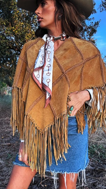 Extremely Rare 70s Vintage Wilsons Leather Fringe Suede Poncho – Patchwork Diamond Stitch (One Size Fits Most)