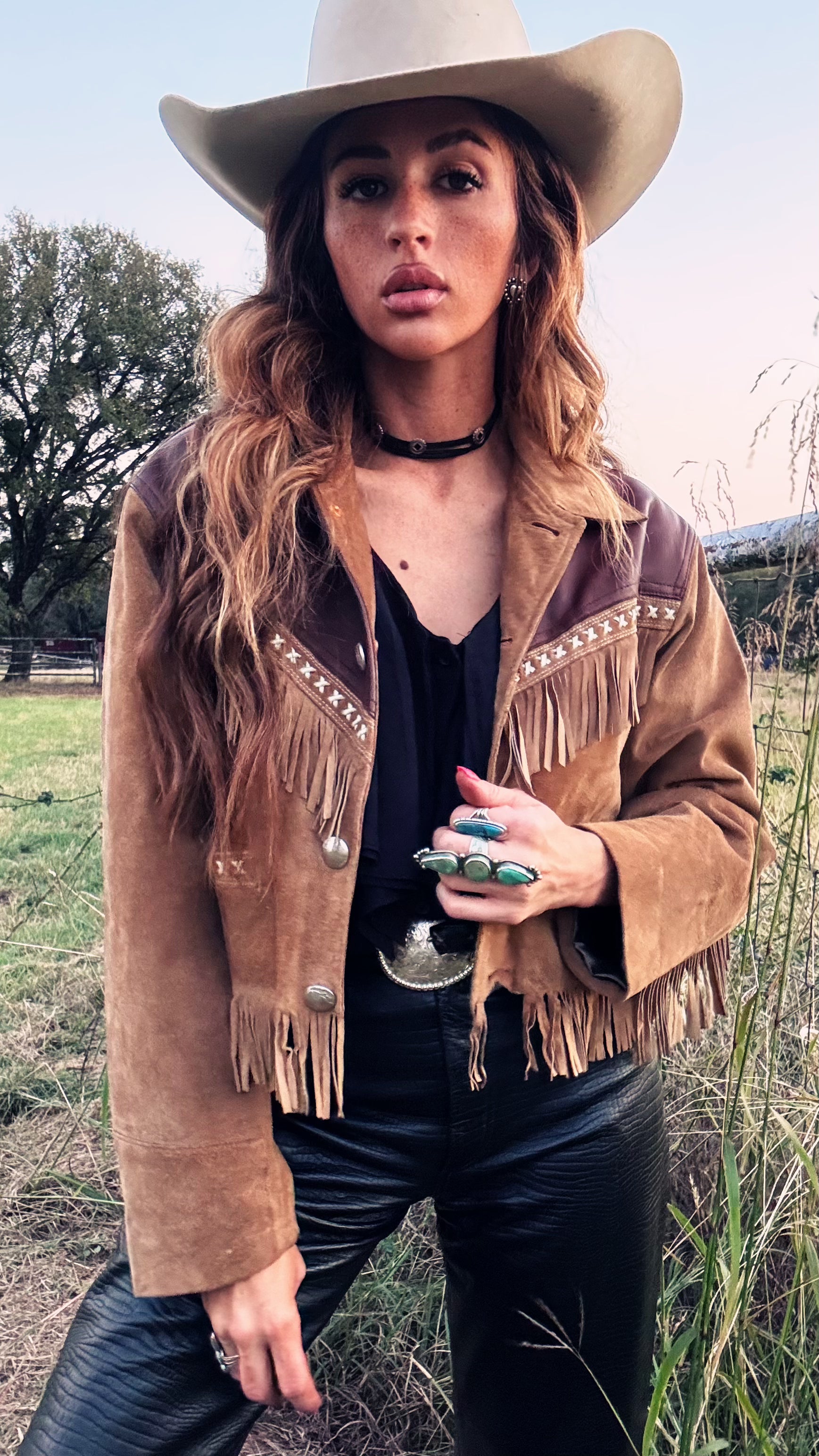 RARE Vintage French Chevignon Suede & Leather Fringe Jacket - 1970s Western Cropped Fit (Womens Small/Med)