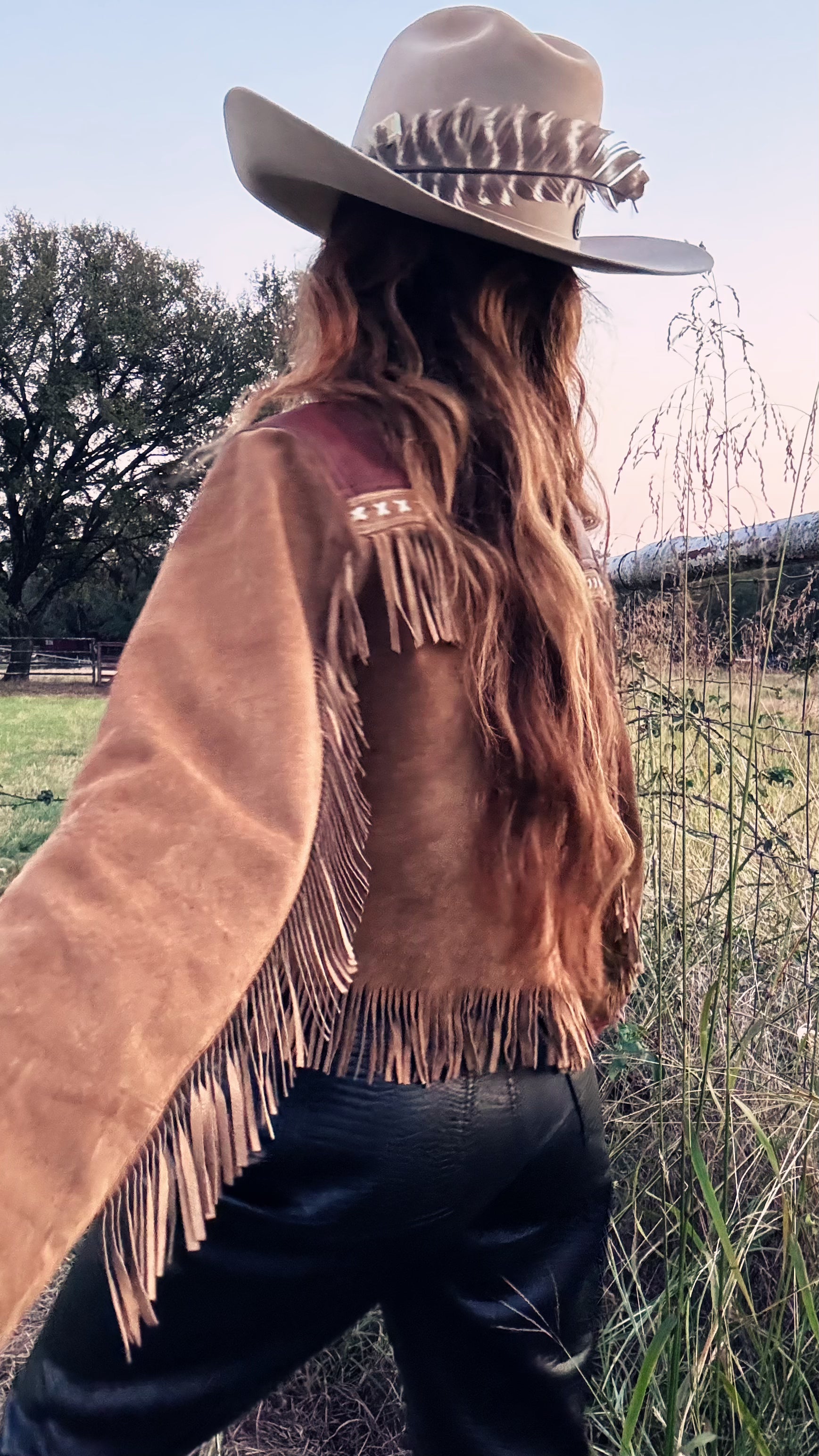 RARE Vintage French Chevignon Suede & Leather Fringe Jacket - 1970s Western Cropped Fit (Womens Small/Med)